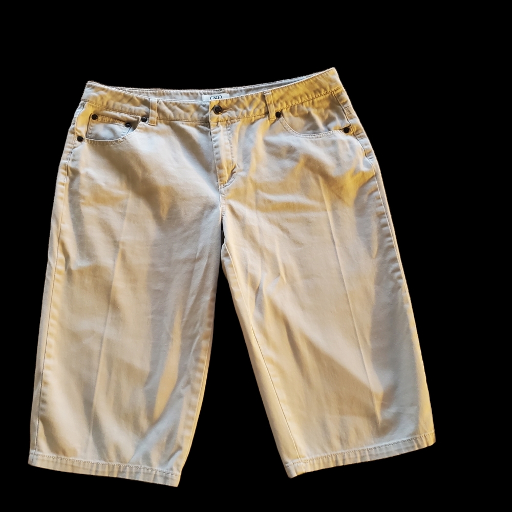CATO Women's Cropped Tan Capris - 12 REG
